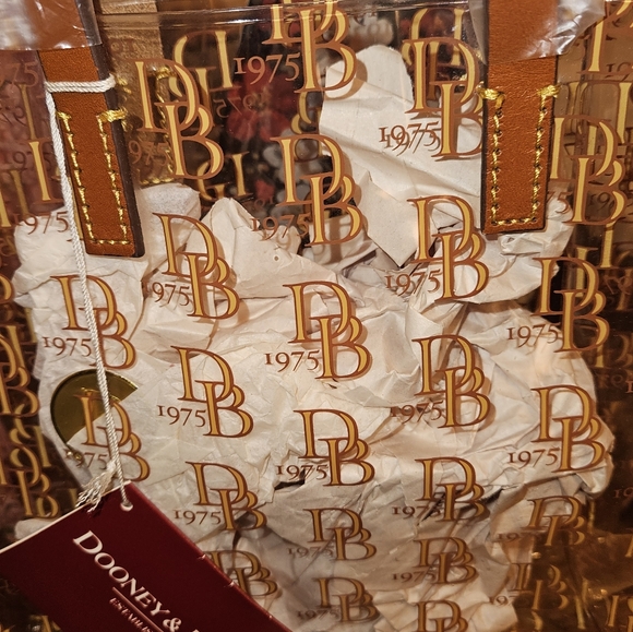 Dooney & Bourke Clear Tote Lunch Bag - Picture 4 of 4